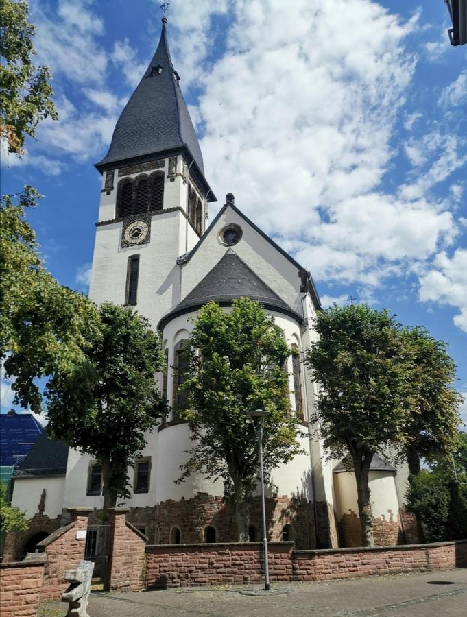 Hotel-Pension Zum Hirsch Hattersheim am Main Kültér fotó
