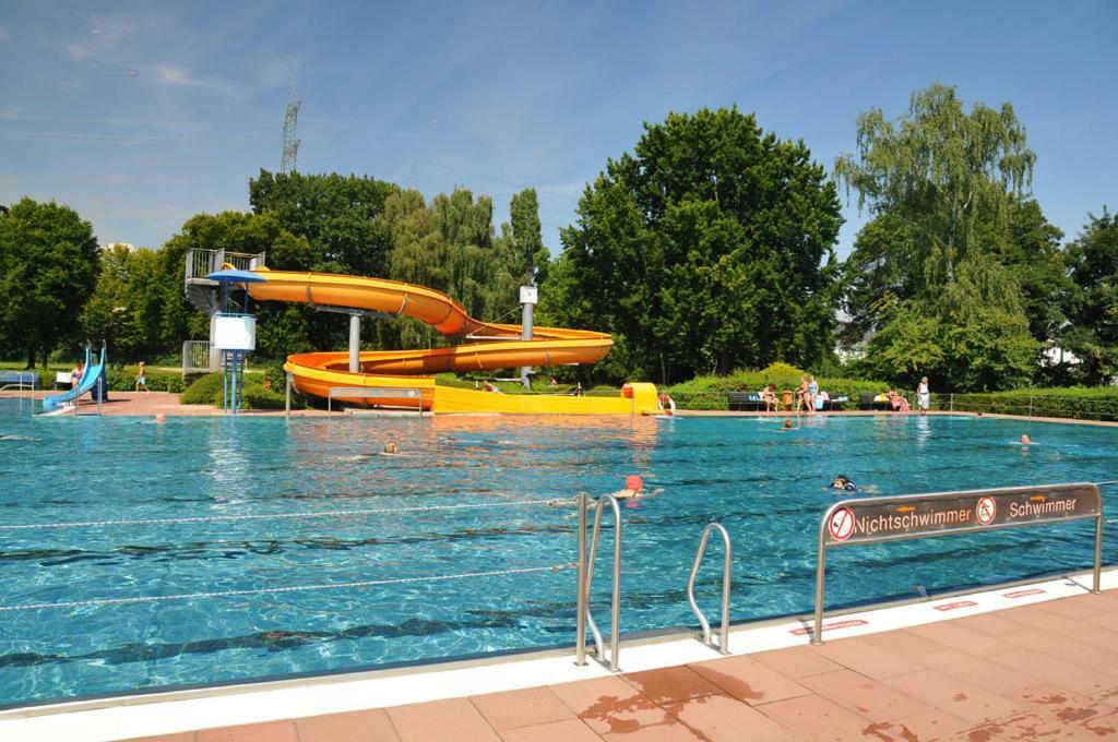 Hotel-Pension Zum Hirsch Hattersheim am Main Kültér fotó