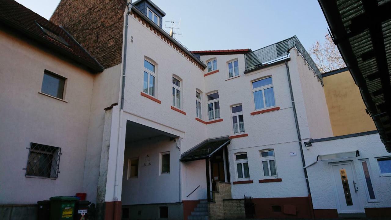 Hotel-Pension Zum Hirsch Hattersheim am Main Kültér fotó