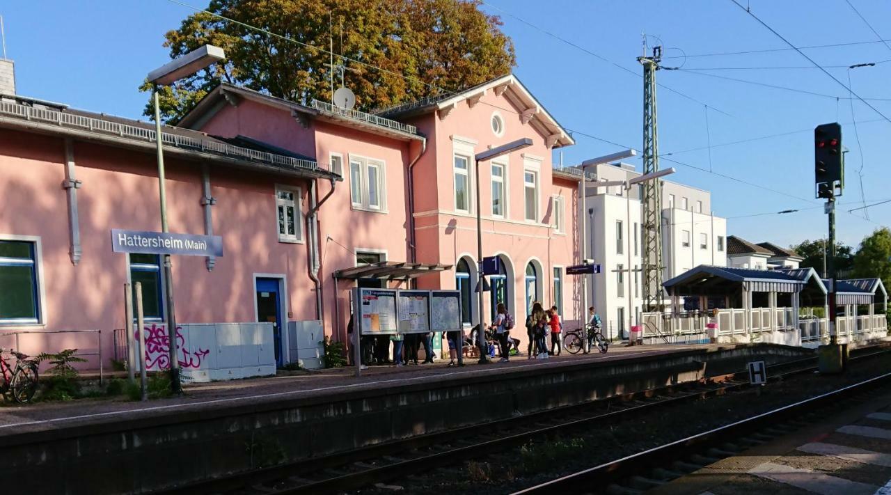 Hotel-Pension Zum Hirsch Hattersheim am Main Kültér fotó